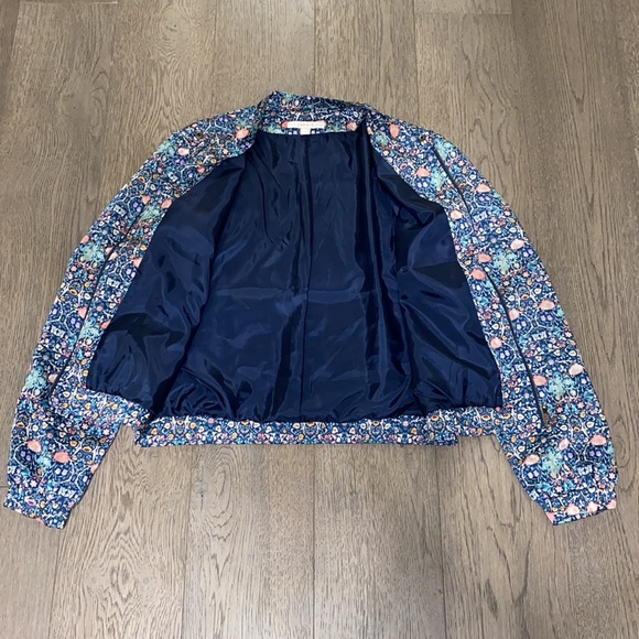 ESPRIT Lightweight Bomber Jacket. US M. Multicolour. - Picture 2 of 4
